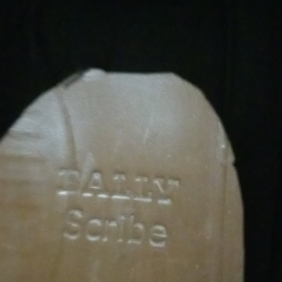 Use - Picture 2 of 4